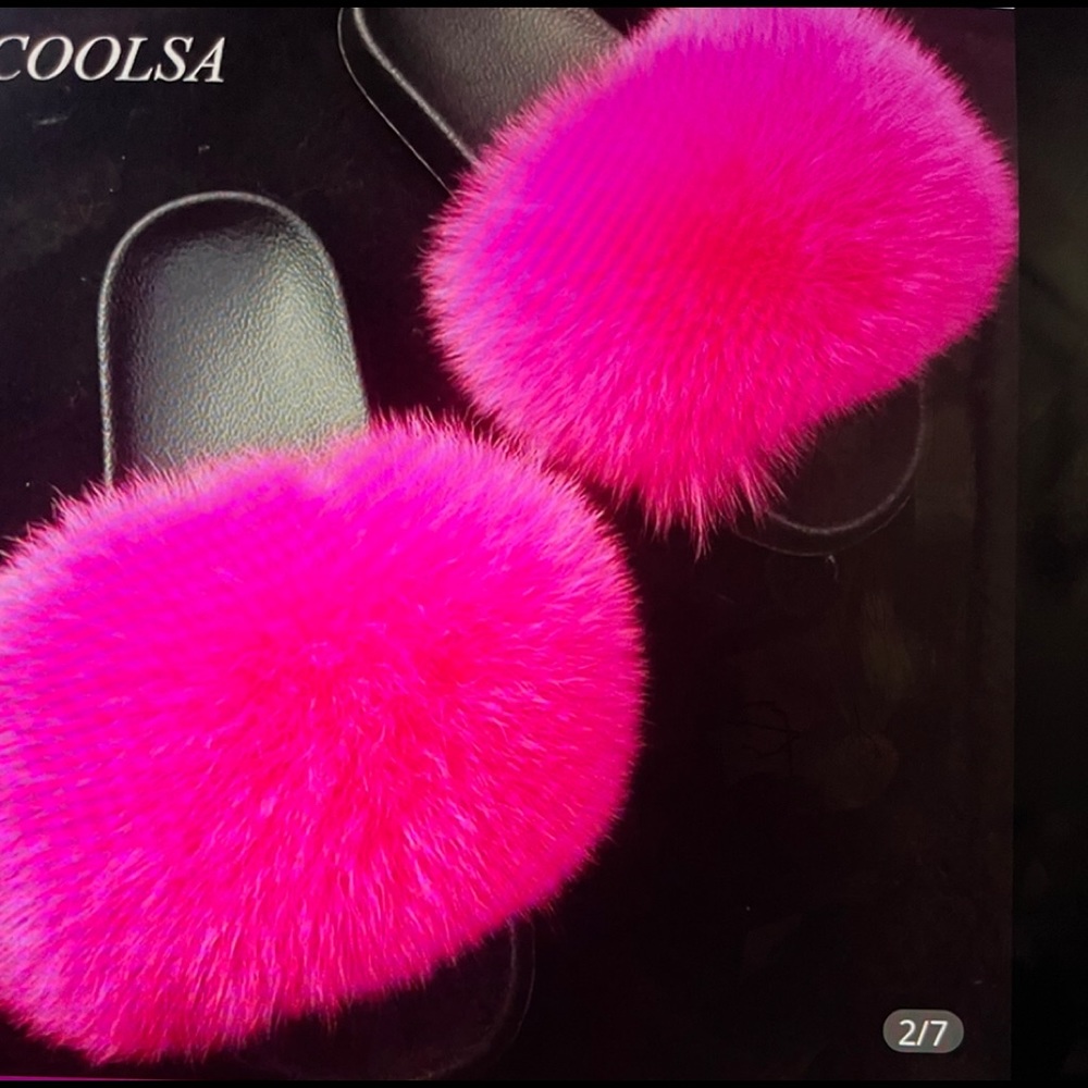 🔥NWT🔥WOMANS🔥 FOX 🔥FUR 🔥SLIPPERS.🔥🔥